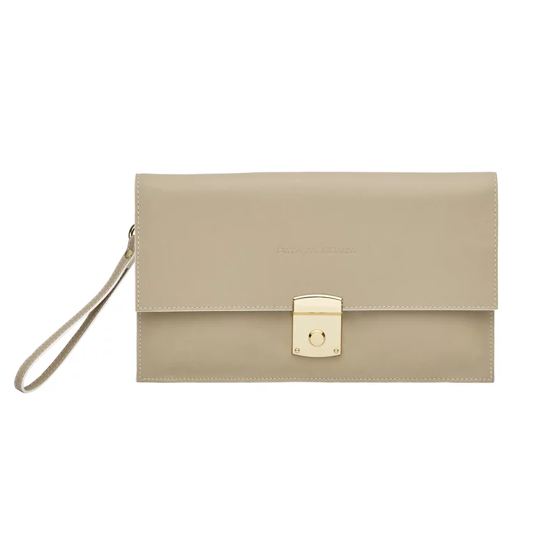 beige clutch2.jpg